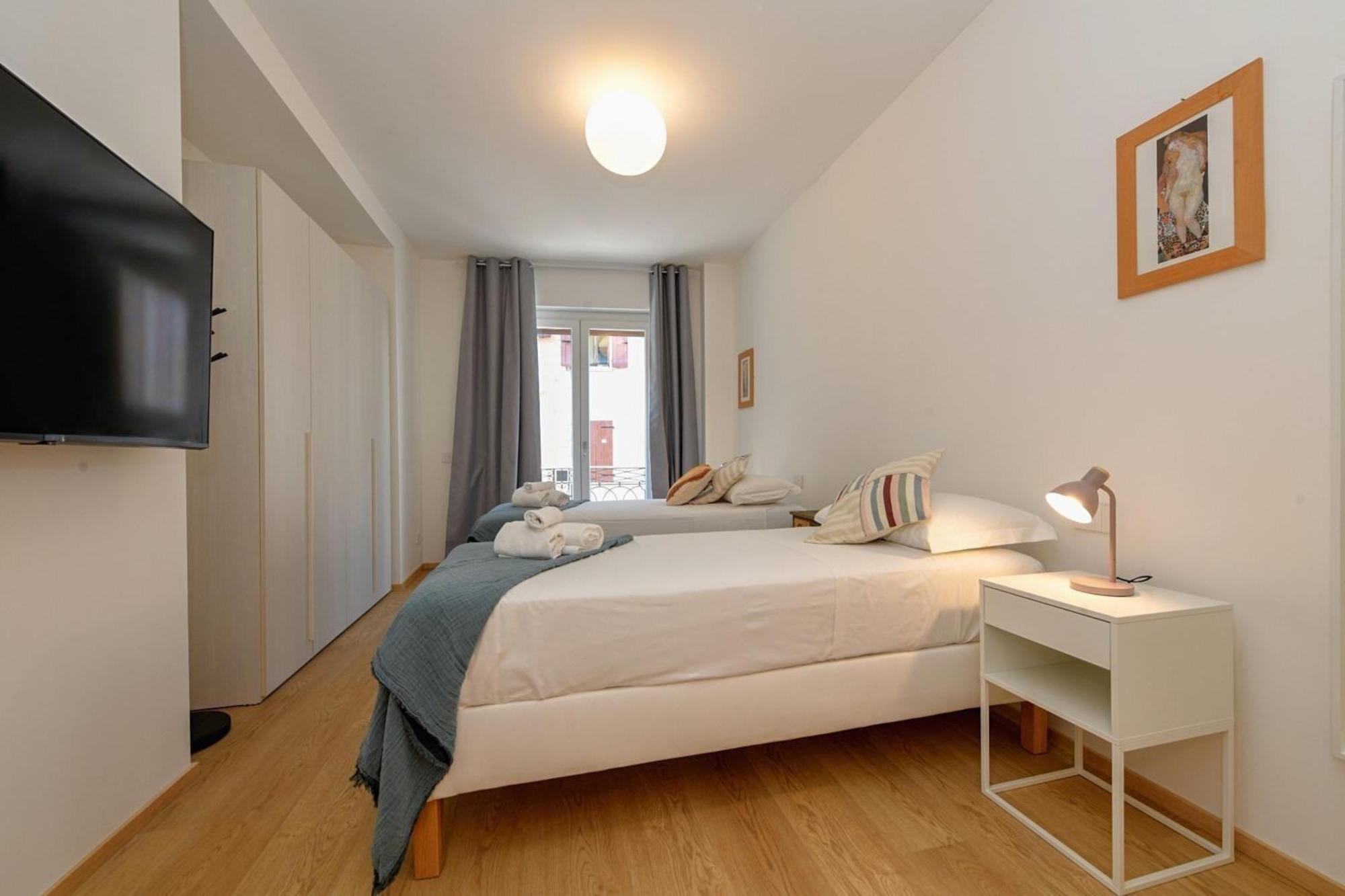 Desenzanoloft Official Partner Marriott Homes & - The Giant - Renovated 2025 - View