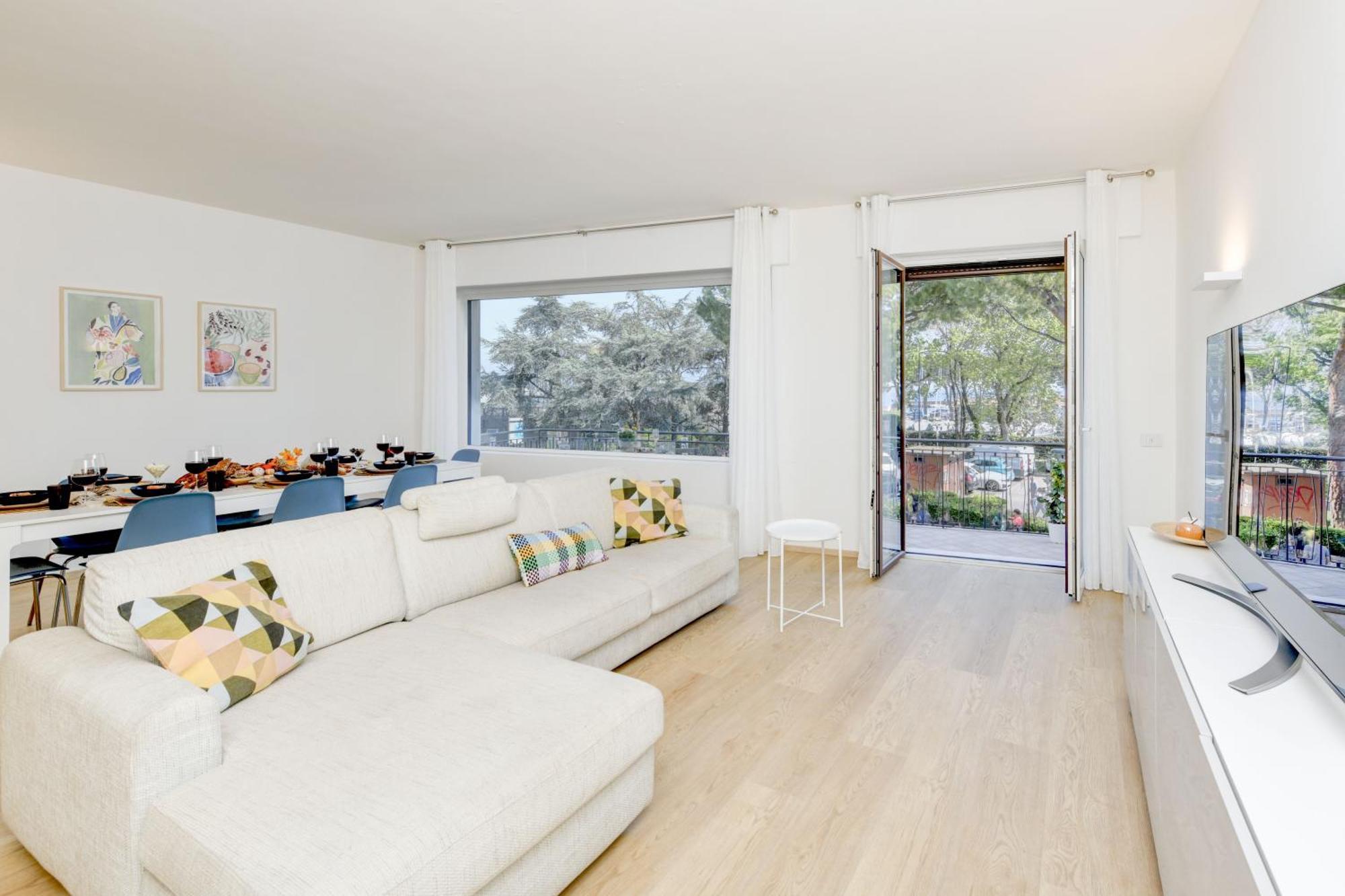 Desenzanoloft Official Partner Marriott Homes & - The Giant - Renovated 2025 - View Desenzano del Garda